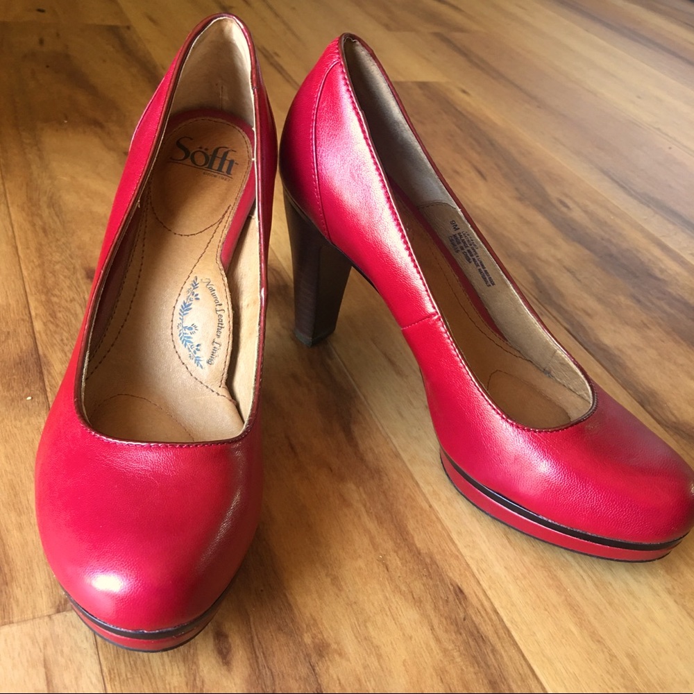 Red Sofft Shoes, 3 inch heel